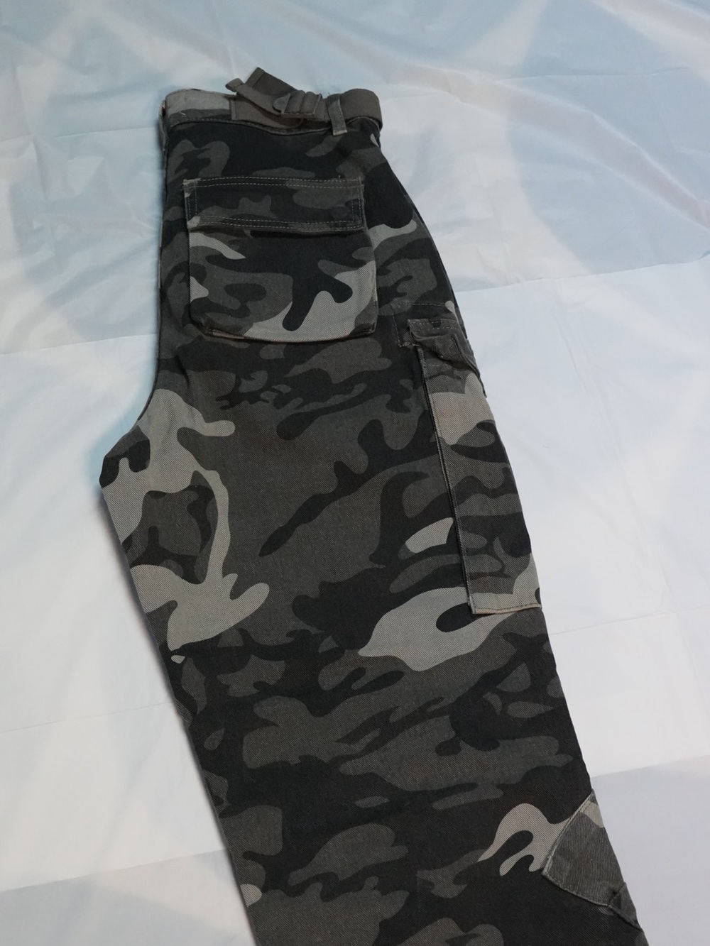 YoungLA Camo Cargo Pants - Picture 3 of 13